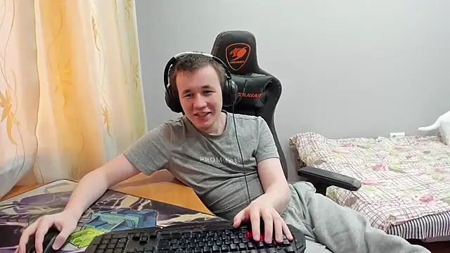 Snapshot of iliaskrislove chatting on November 2025 09:23:01 AM iliaskrislove online show from November 2025 09:23:01 AM