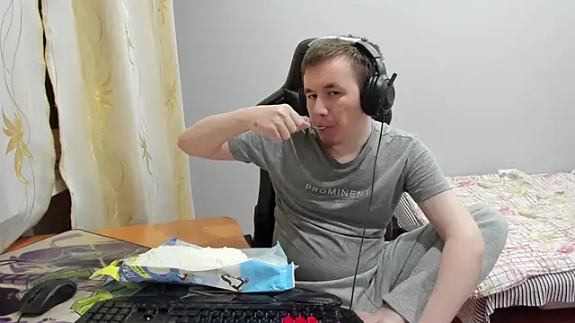 Snapshot of iliaskrislove chatting on November 2025 10:56:01 PM iliaskrislove online show from November 2025 10:56:01 PM