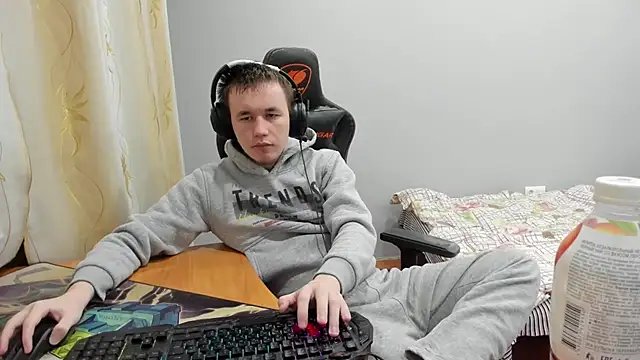 Snapshot of iliaskrislove chatting on November 2025 01:31:01 AM iliaskrislove online show from November 2025 01:31:01 AM