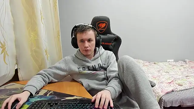 Snapshot of iliaskrislove chatting on December 2025 05:08:02 PM iliaskrislove online show from December 2025 05:08:02 PM