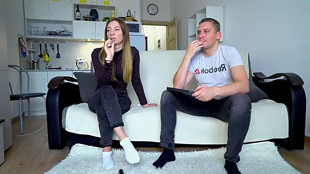 Snapshot of littlesweettifany chatting on October 2025 10:50:01 AM littlesweettifany online show from October 2025 10:50:01 AM