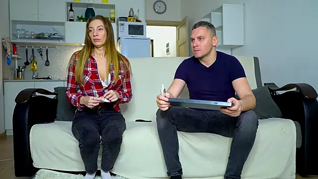 Snapshot of littlesweettifany chatting on November 2025 11:35:01 AM littlesweettifany online show from November 2025 11:35:01 AM