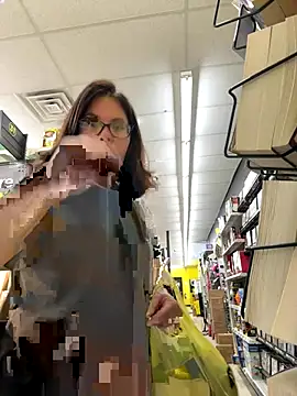 Snapshot of FreakNastyLacie chatting on October 2025 12:34:02 PM FreakNastyLacie online show from October 2025 12:34:02 PM