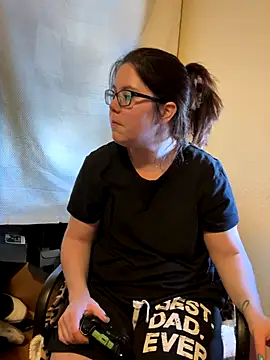 Snapshot of FreakNastyLacie chatting on November 2025 03:57:01 PM FreakNastyLacie online show from November 2025 03:57:01 PM