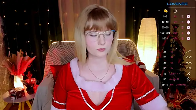 Snapshot of Aemilia_ chatting on December 2025 02:20:02 AM Aemilia online show from December 2025 02:20:02 AM