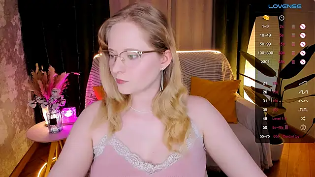 Snapshot of Aemilia_ chatting on January 2026 02:17:01 AM Aemilia online show from January 2026 02:17:01 AM