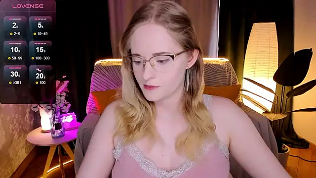 Snapshot of Aemilia_ chatting on February 2026 08:30:01 AM Aemilia online show from February 2026 08:30:01 AM