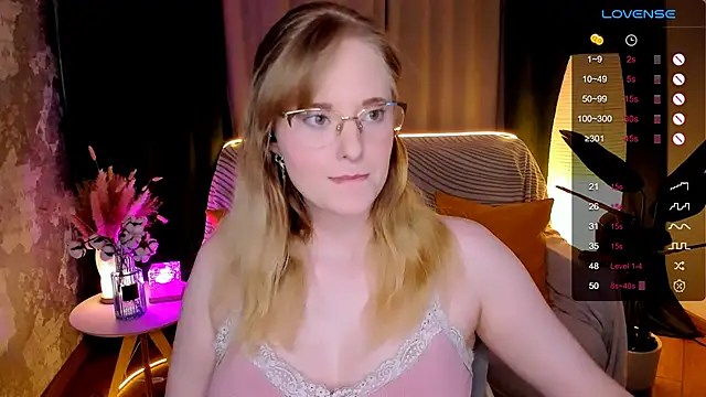 Snapshot of Aemilia_ chatting on February 2026 08:52:02 AM Aemilia online show from February 2026 08:52:02 AM