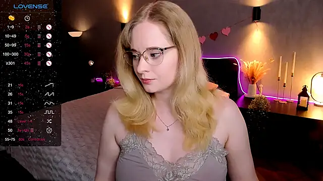 Snapshot of Aemilia_ chatting on February 2026 08:23:02 AM Aemilia online show from February 2026 08:23:02 AM