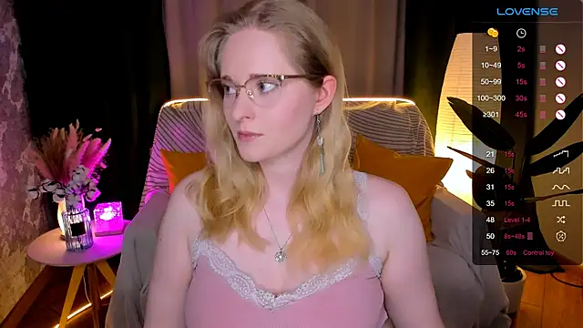 Snapshot of Aemilia_ chatting on February 2026 08:24:02 AM Aemilia online show from February 2026 08:24:02 AM