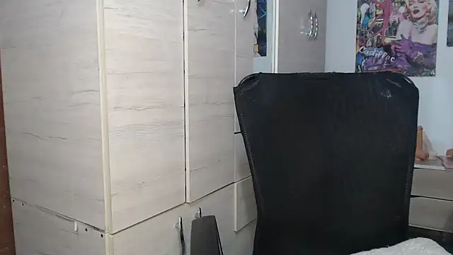 Snapshot of SWEETT_CORY chatting on November 2025 02:56:02 AM SWEETT CORY online show from November 2025 02:56:02 AM