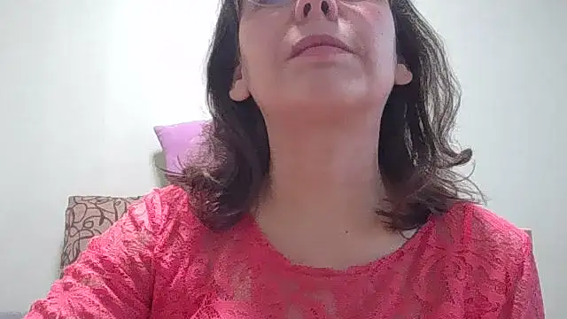 HollyJewel online show from February 2026 12:44:02 PM