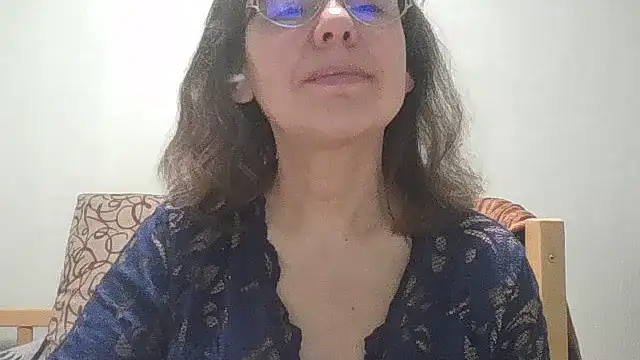 HollyJewel online show from March 2026 07:08:02 PM