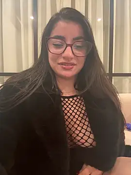 ZoeZayd online show from February 2026 08:40:02 PM