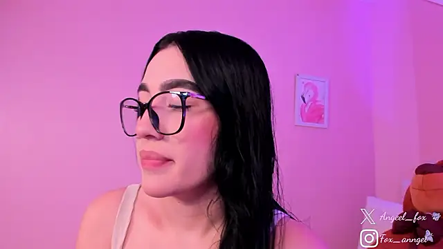 angeel fox online show from March 2026 04:07:01 AM