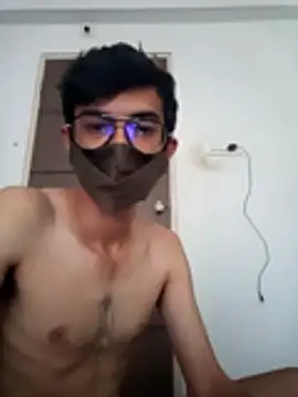 Snapshot of vamphunt130 chatting on November 2025 07:19:01 AM vamphunt130 online show from November 2025 07:19:01 AM