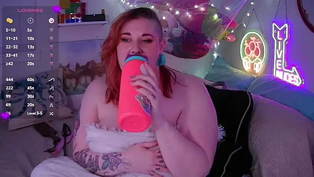 opalreigning online show from January 2025 11:57:01 AM