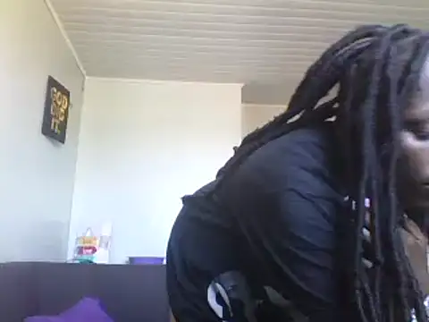 Snapshot of chilliedoug chatting on December 2024 05:05:02 AM chilliedoug online show from December 2024 05:05:02 AM