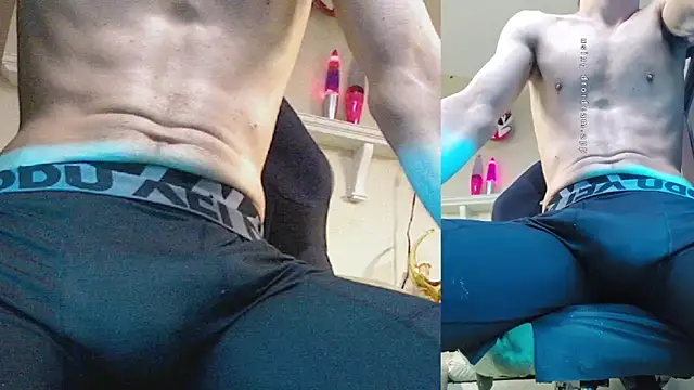 Snapshot of slendt94 chatting on February 2025 11:22:02 AM slendt94 online show from February 2025 11:22:02 AM