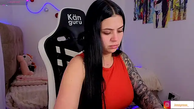 Victoryyy  online show from December 2025 10:30:02 PM