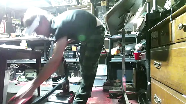 mrwinsalot88 online show from October 2025 12:30:02 AM