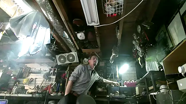 mrwinsalot88 online show from October 2025 03:50:02 AM