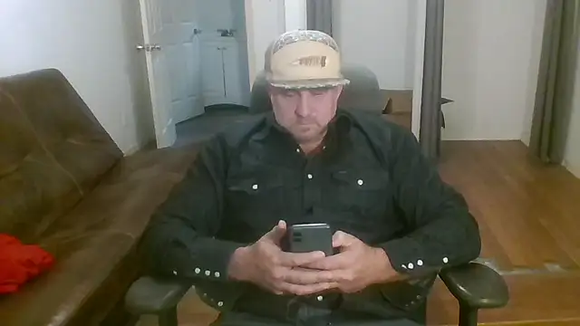 Snapshot of poundyouout69 chatting on November 2025 08:02:01 PM poundyouout69 online show from November 2025 08:02:01 PM