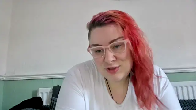 Snapshot of Bustycurves chatting on January 2025 01:41:02 PM Bustycurves online show from January 2025 01:41:02 PM