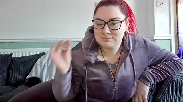 Snapshot of Bustycurves chatting on January 2025 10:49:02 AM Bustycurves online show from January 2025 10:49:02 AM