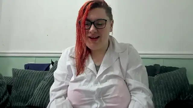 Snapshot of Bustycurves chatting on February 2025 11:01:02 AM Bustycurves online show from February 2025 11:01:02 AM