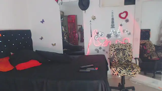 brigitht online show from November 2025 05:54:01 AM