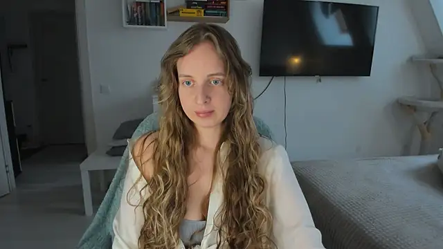 Snapshot of violet_blue_eyes chatting on November 2025 12:05:02 PM violet blue eyes online show from November 2025 12:05:02 PM