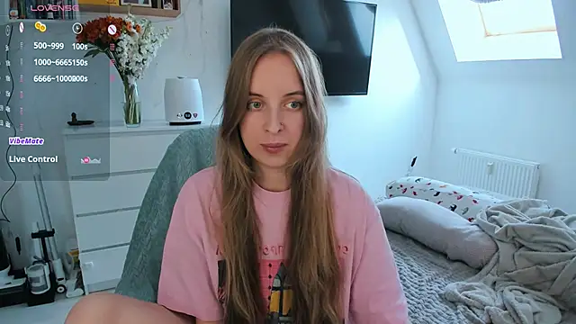 violet blue eyes online show from April 2026 01:34:01 PM