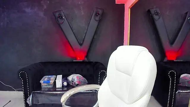 Snapshot of saracaball_ chatting on March 2025 05:17:02 AM saracaball online show from March 2025 05:17:02 AM