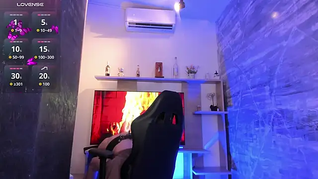 Snapshot of saracaball_ chatting on September 2025 03:29:01 AM saracaball online show from September 2025 03:29:01 AM