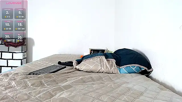 Snapshot of camilavagina24 chatting on January 2025 06:10:01 PM camilavagina24 online show from January 2025 06:10:01 PM