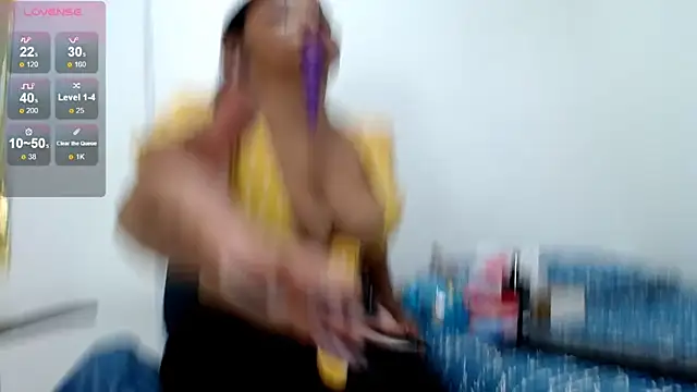 Snapshot of camilavagina24 chatting on January 2025 04:11:02 PM camilavagina24 online show from January 2025 04:11:02 PM