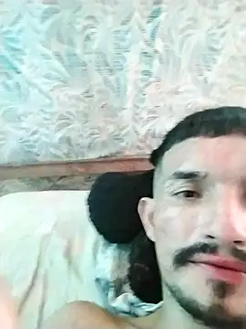 MiguelDE1234 online show from December 2025 04:58:02 PM