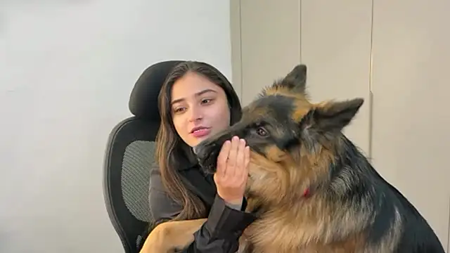 demieliss online show from January 2026 07:06:01 PM