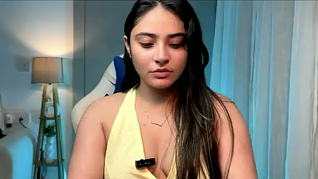 Snapshot of demieliss chatting on June 2026 07:31:02 PM demieliss online show from June 2026 07:31:02 PM