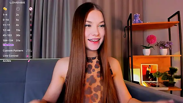 Snapshot of _Eva_Lee chatting on February 2025 05:19:02 PM Eva Lee online show from February 2025 05:19:02 PM