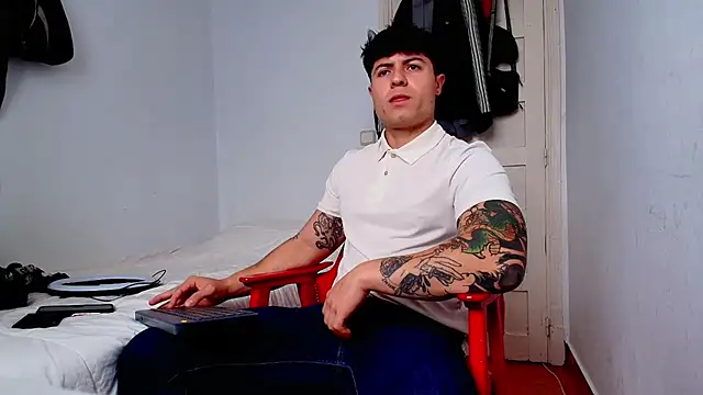 Snapshot of juandking chatting on November 2025 10:04:02 AM juandking online show from November 2025 10:04:02 AM