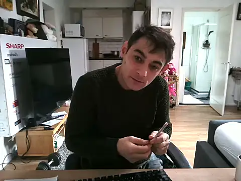 mihaimichael online show from December 2025 01:48:01 PM