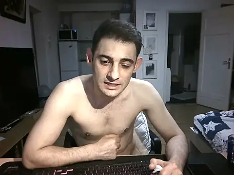 Snapshot of mihaimichael chatting on May 2026 02:16:01 AM mihaimichael online show from May 2026 02:16:01 AM