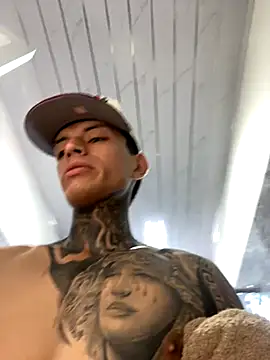 Herem369 online show from November 2025 12:41:02 PM