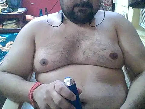 Snapshot of ARYANAVAILABLE chatting on October 2025 10:03:02 PM ARYANAVAILABLE online show from October 2025 10:03:02 PM