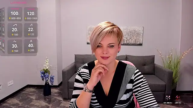 Julia Wilsone online show from October 2025 06:54:01 AM