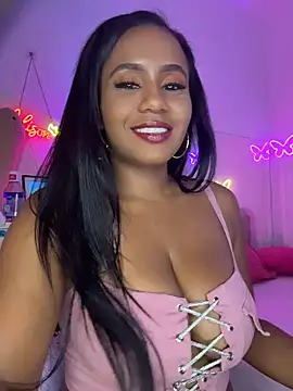 AlisonHoot69 online show from May 2026 11:01:02 PM
