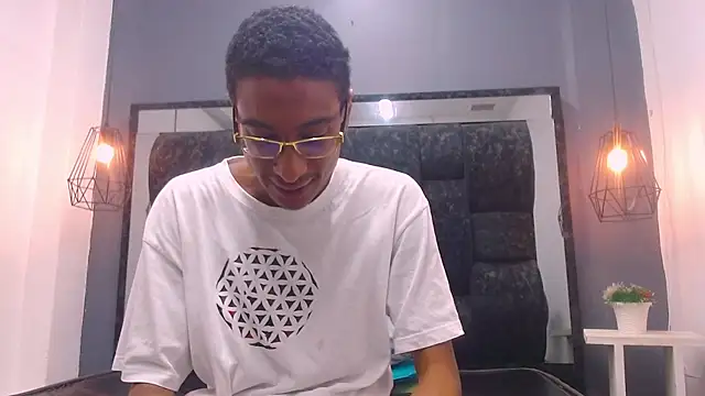 Jose Smoke online show from March 2025 03:44:01 AM