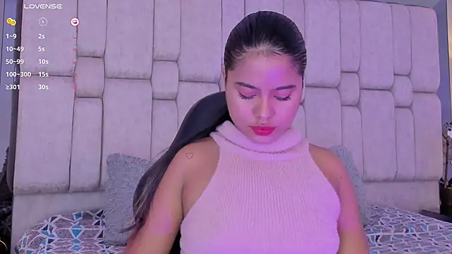 Snapshot of Marilyn-Cooper chatting on March 2025 06:57:02 AM Marilyn-Cooper online show from March 2025 06:57:02 AM